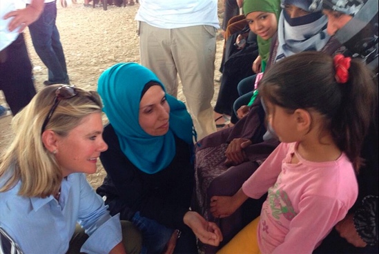 Conversation between Justine Greening and Syrian Children